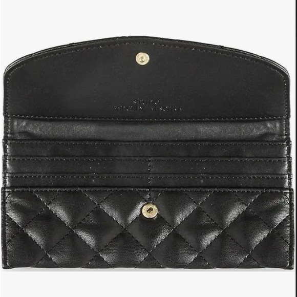 Badgley Mischka Wallet. Quilted Faux Leather Wallet
#N020 - Picture 3 of 4